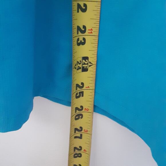 Columbia Omni Shade Womens Button Up Shirt L Blue Short Sleeve Vented - Picture 9 of 9